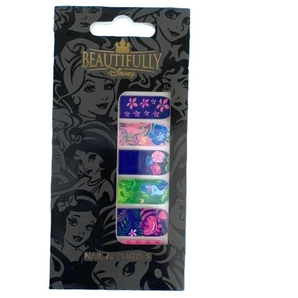 Beautifully Disney Alice in Wonderland Nail Strips - Picture 1 of 2
